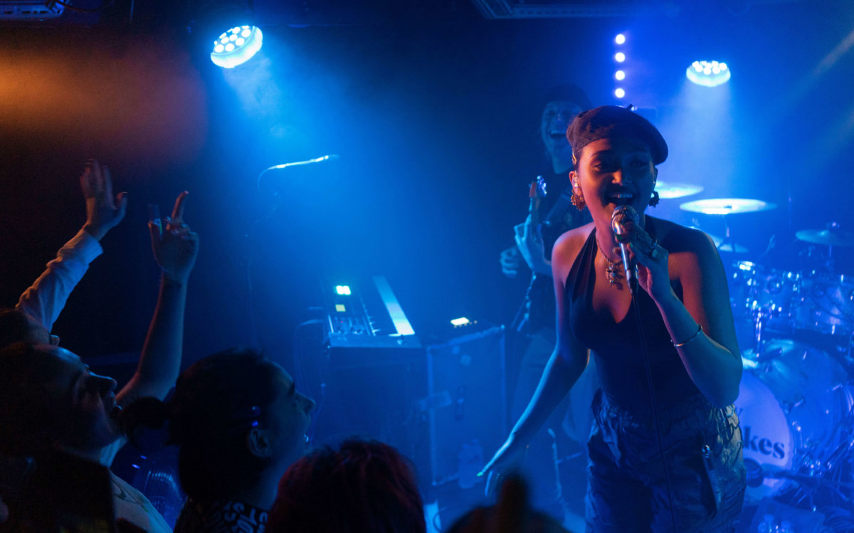 Joy Crookes live @Le Pop Up du Label